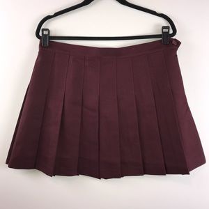 American Apparel Gabardine Tennis Skirt in Truffle